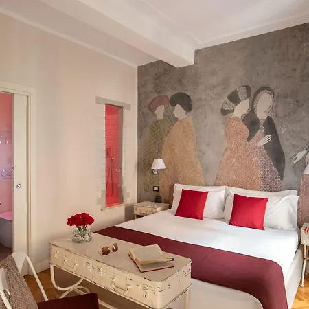 Spagna Secret Rooms
