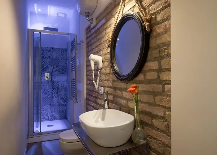 Spagna Secret Konukevi 4*